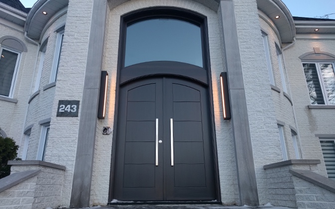 Modern-style double solid wood arched front door 